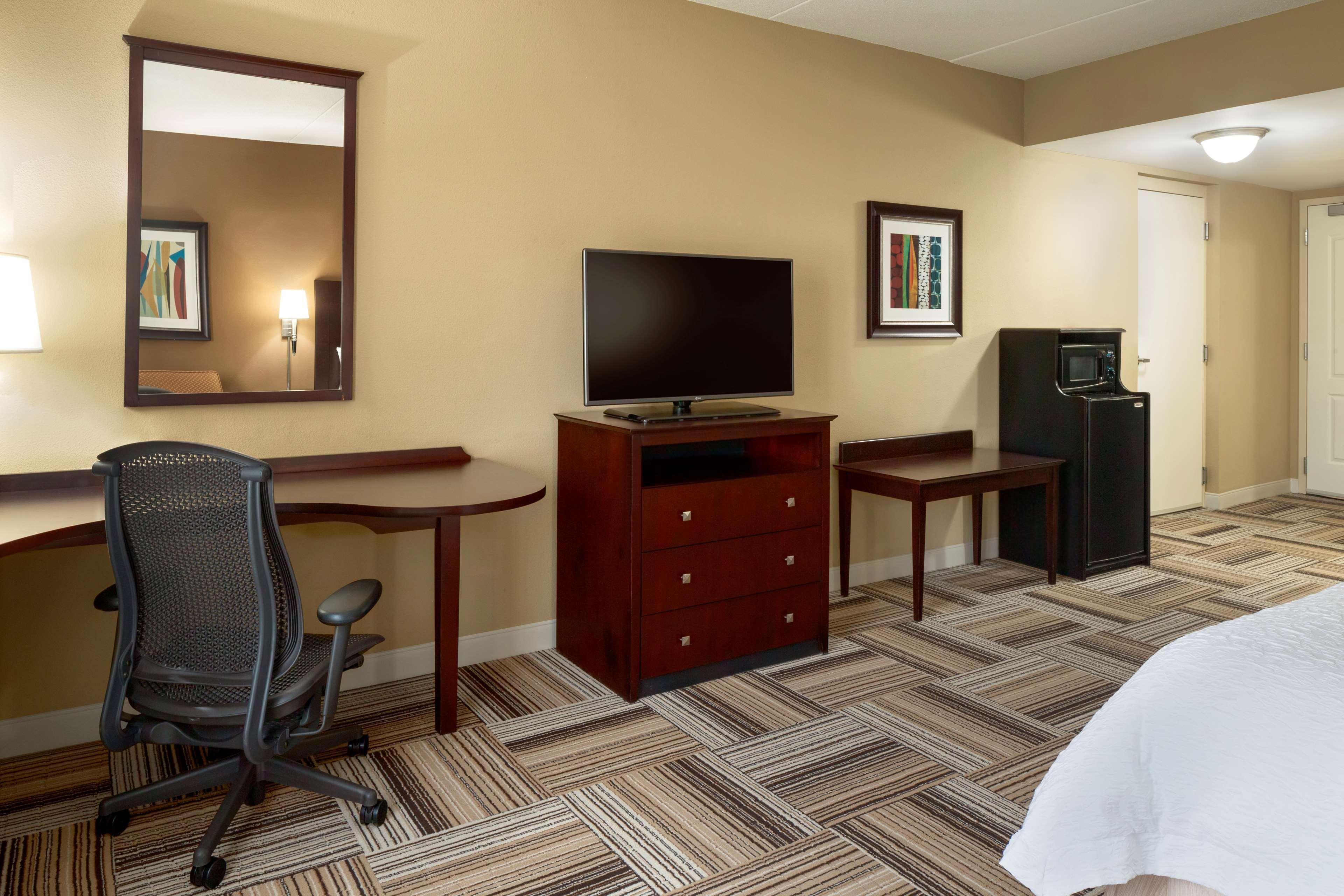 Hampton Inn Knoxville-East Exterior photo